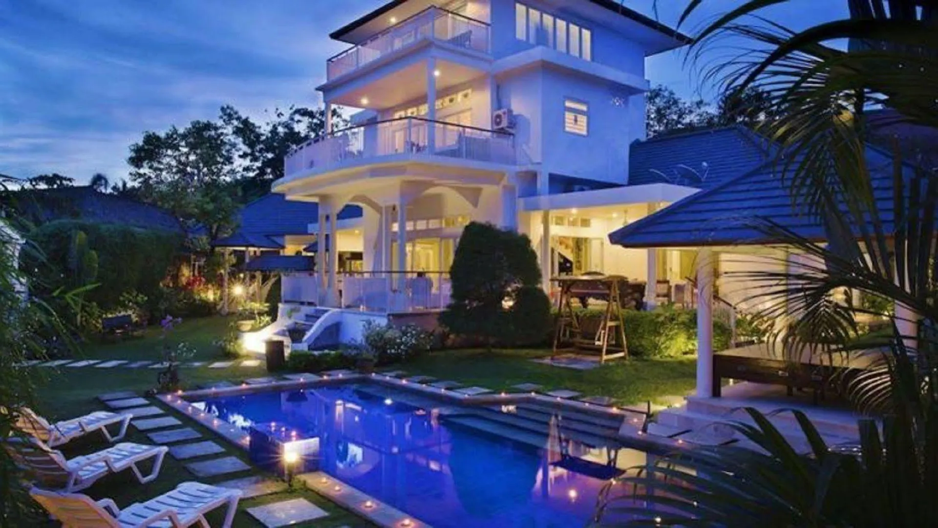 Villa Lakshmi Nusa Dua