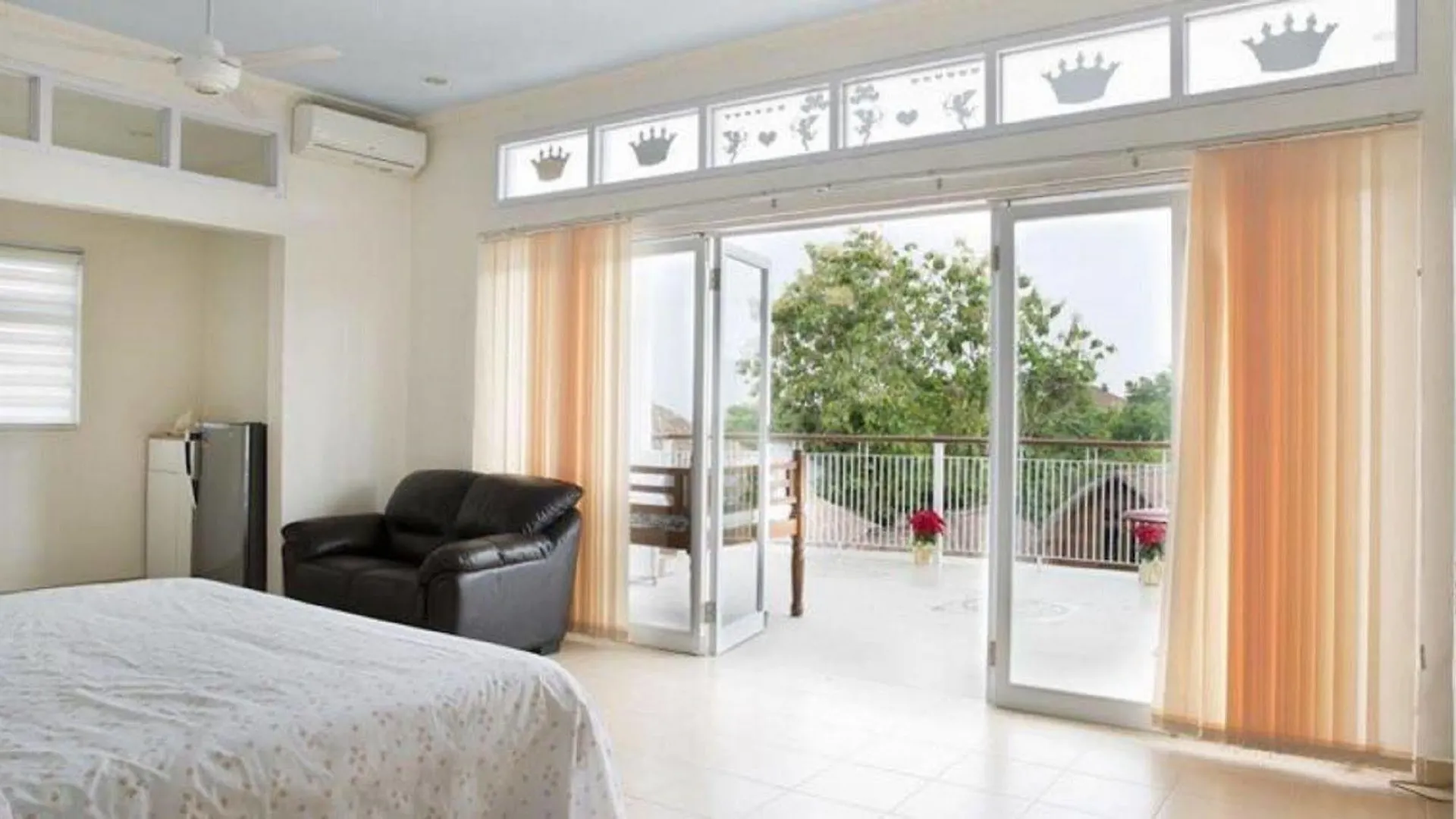 Villa Lakshmi Nusa Dua